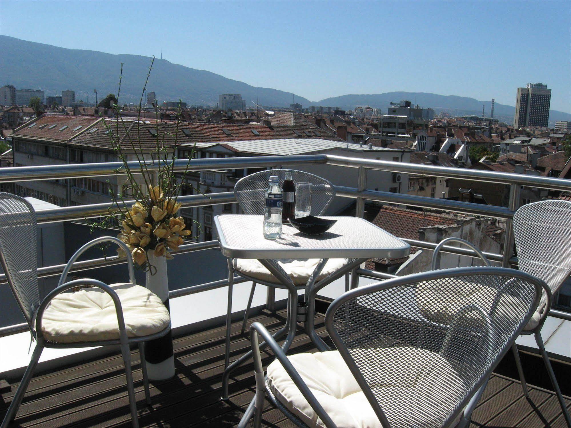 Les Fleurs Boutique Hotel Софія Екстер'єр фото